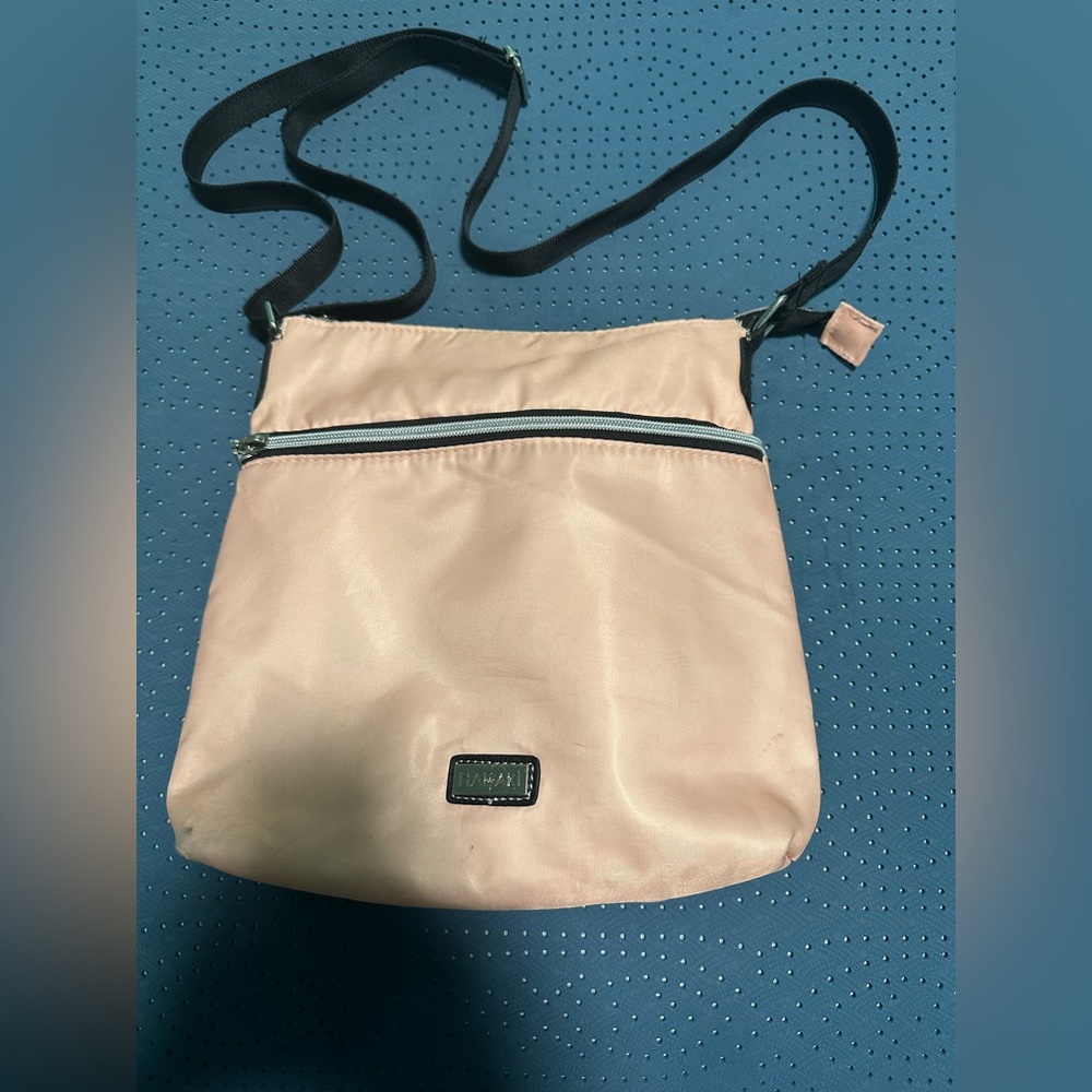 HADAKI woman back good condition